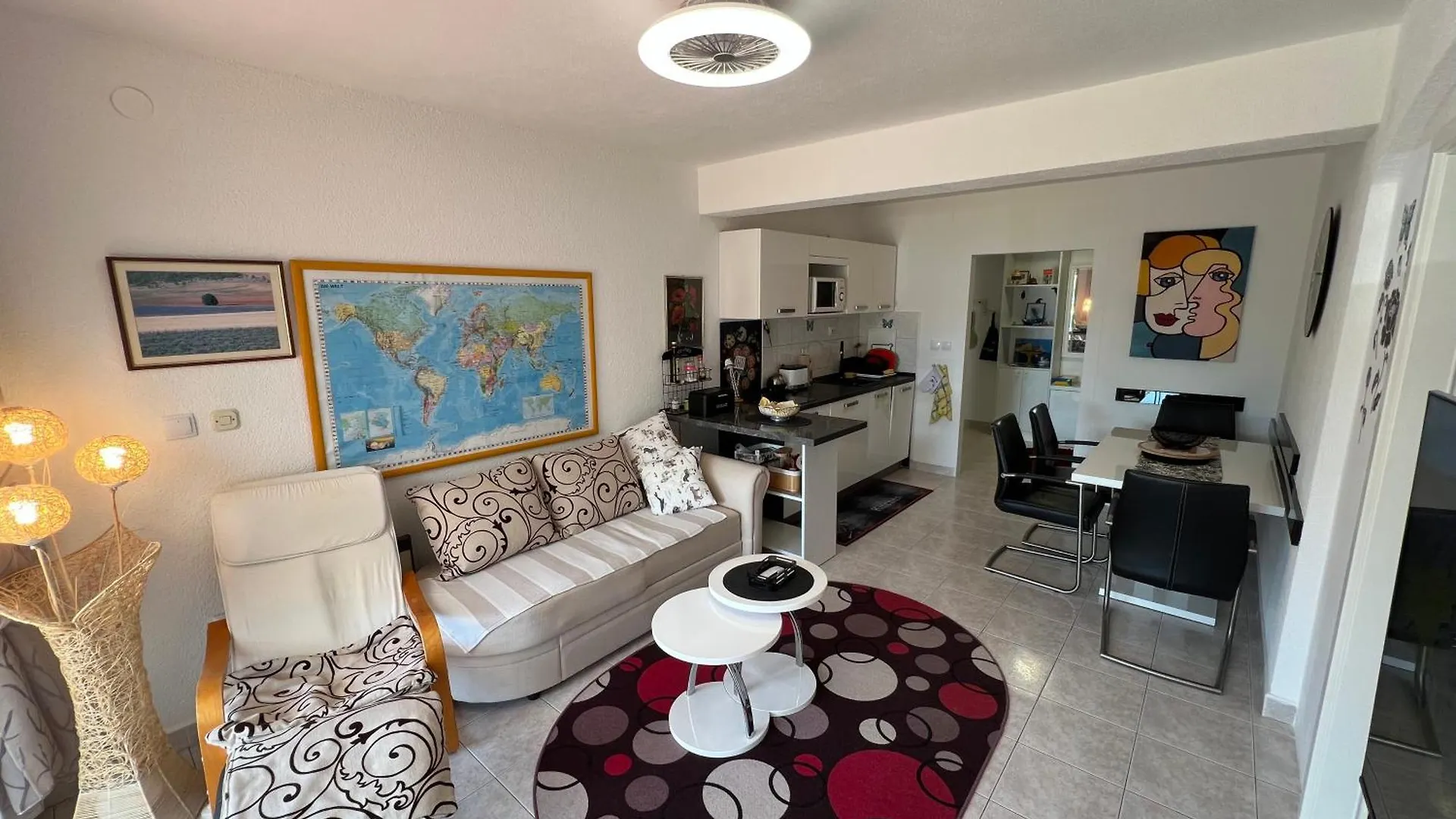 Apartments Zrinka Okrug Gornji